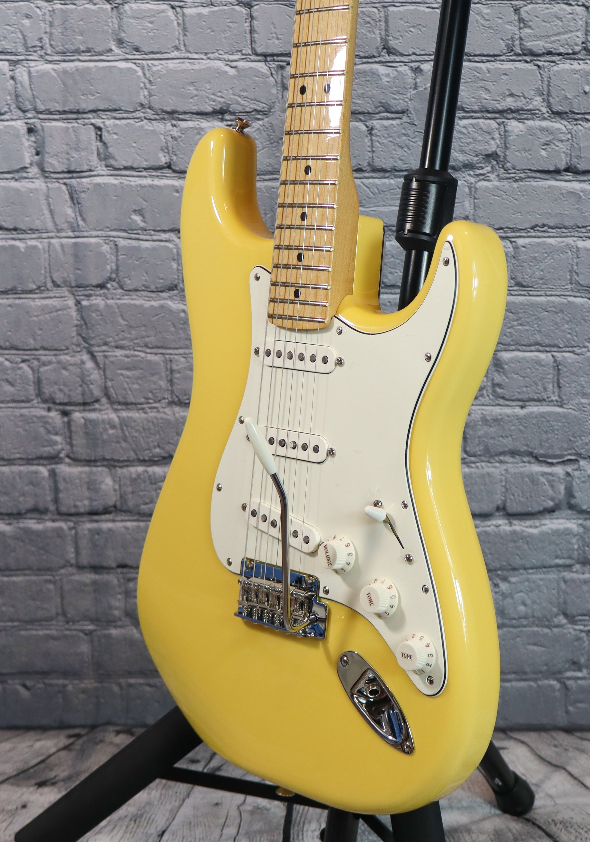 Fender Player Stratocaster-Buttercream