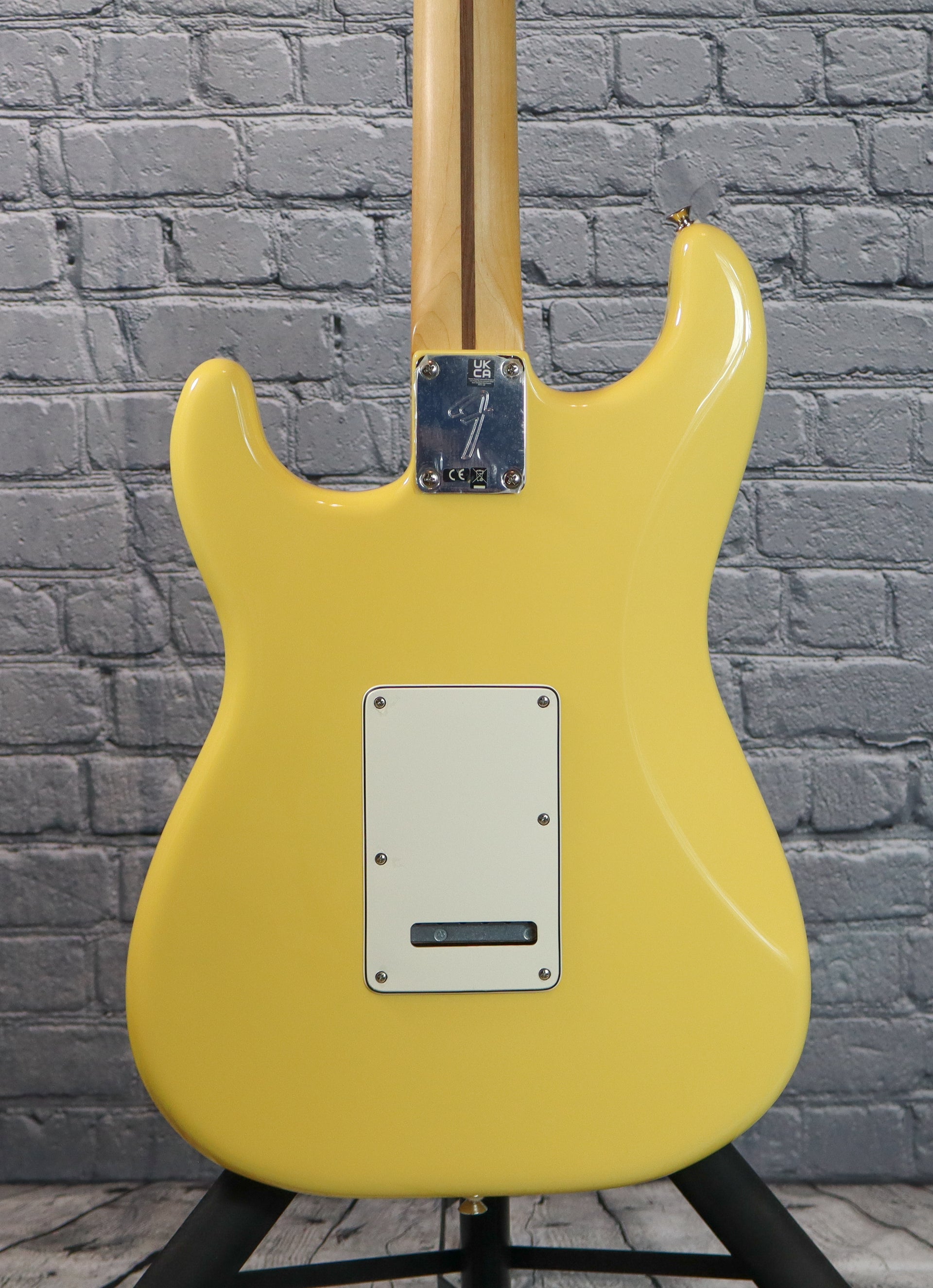 Fender Player Stratocaster-Buttercream