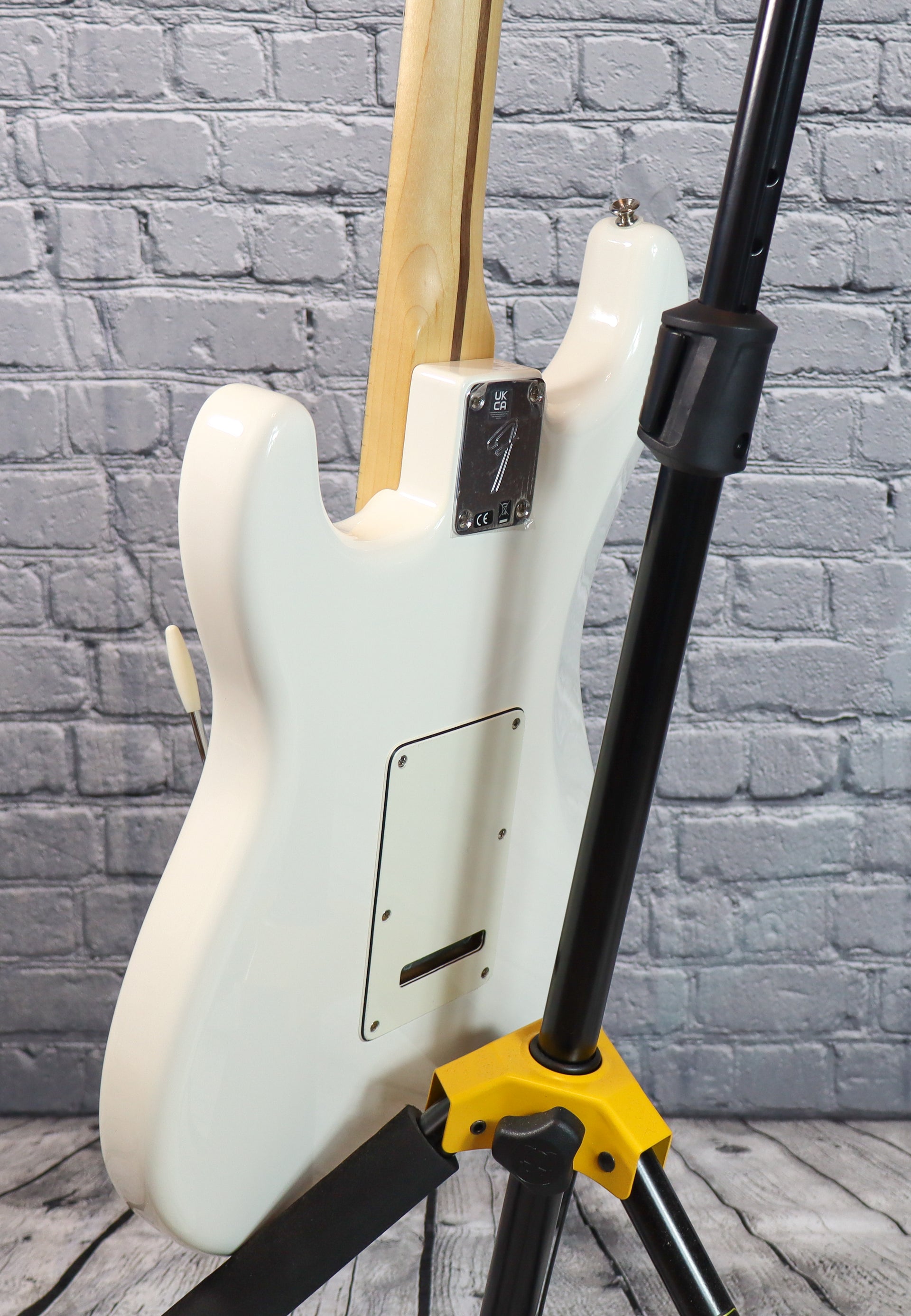 Fender Player Stratocaster HSS-Polar White