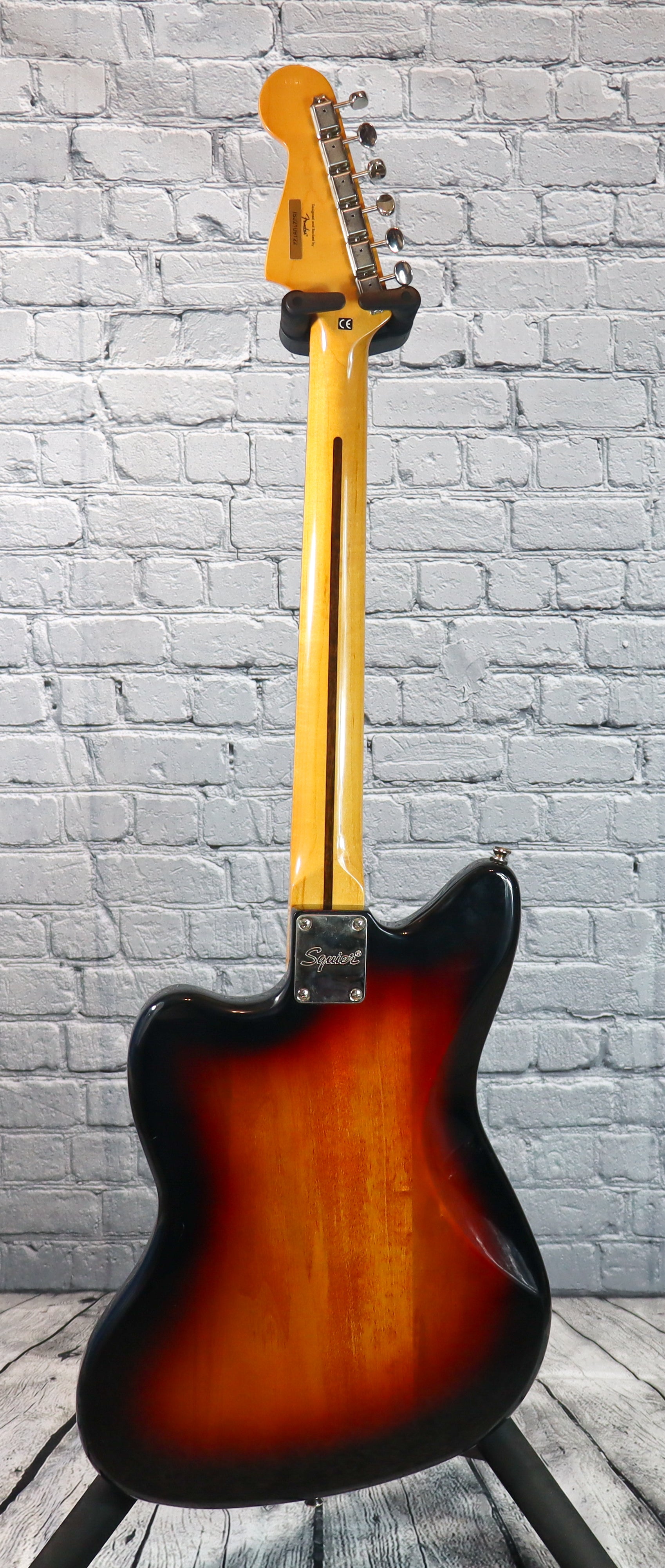Squier Classic Vibe 60s Jazzmaster-3 Tone Sunburst