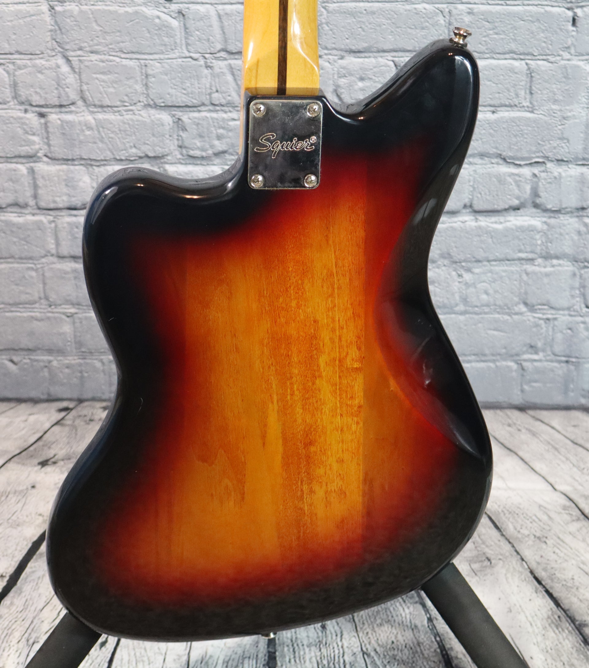 Squier Classic Vibe 60s Jazzmaster-3 Tone Sunburst