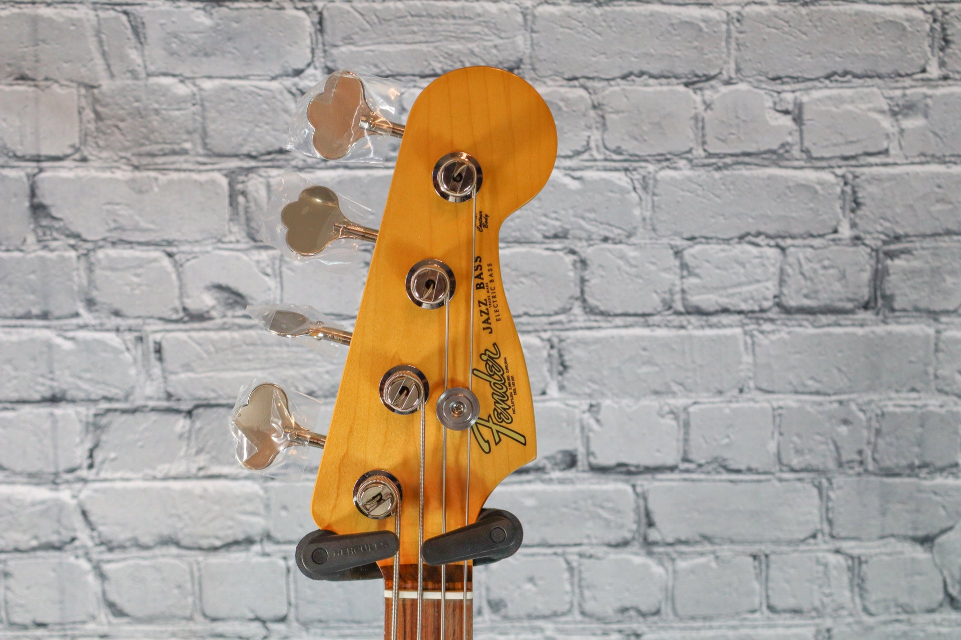 Fender Vintera 60s Jazz Bass-Firemist Gold
