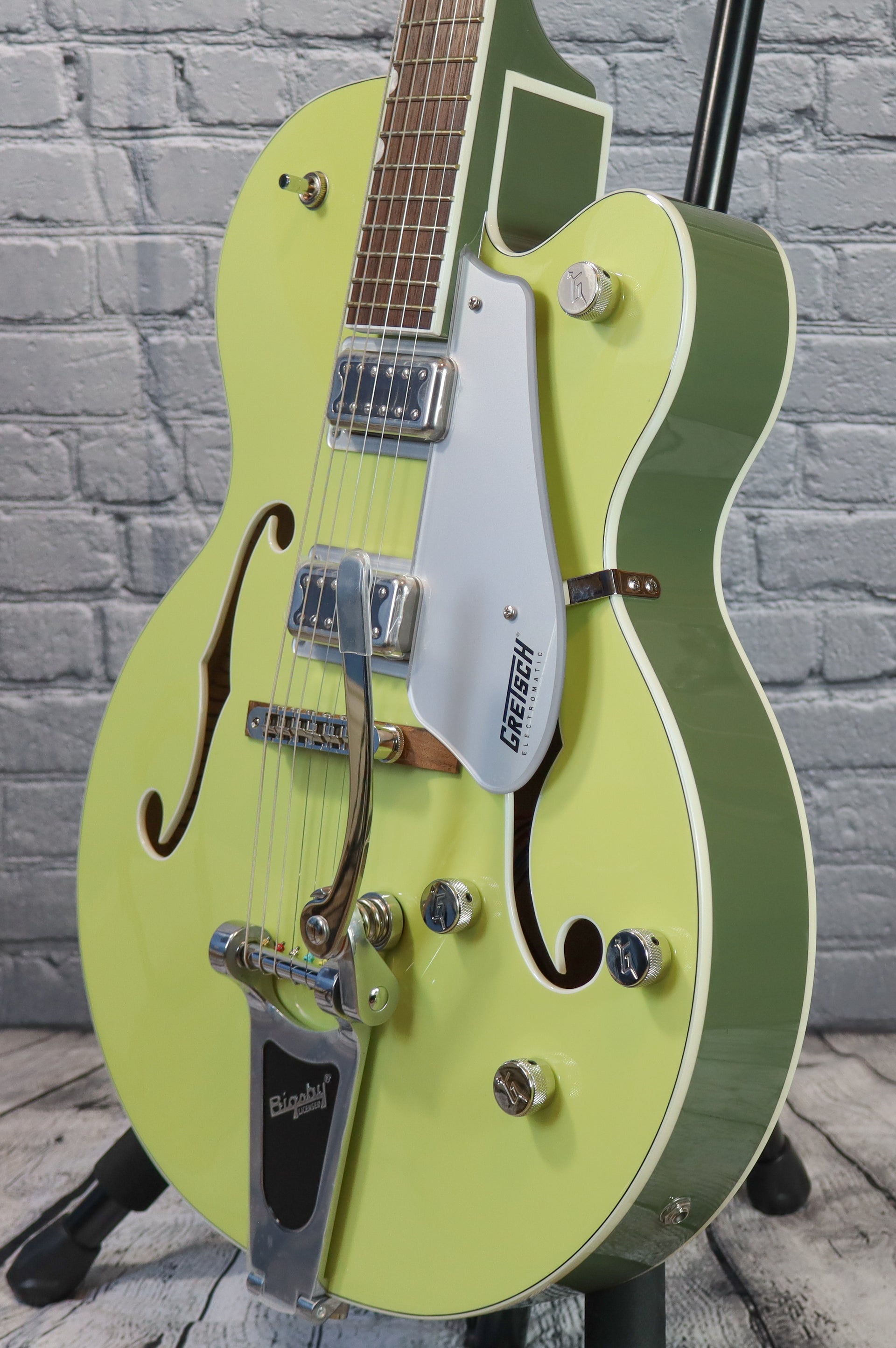 Gretsch G5420T Electromatic Classic Hollowbody Electric Guitar-Two Tone Anniversary Green