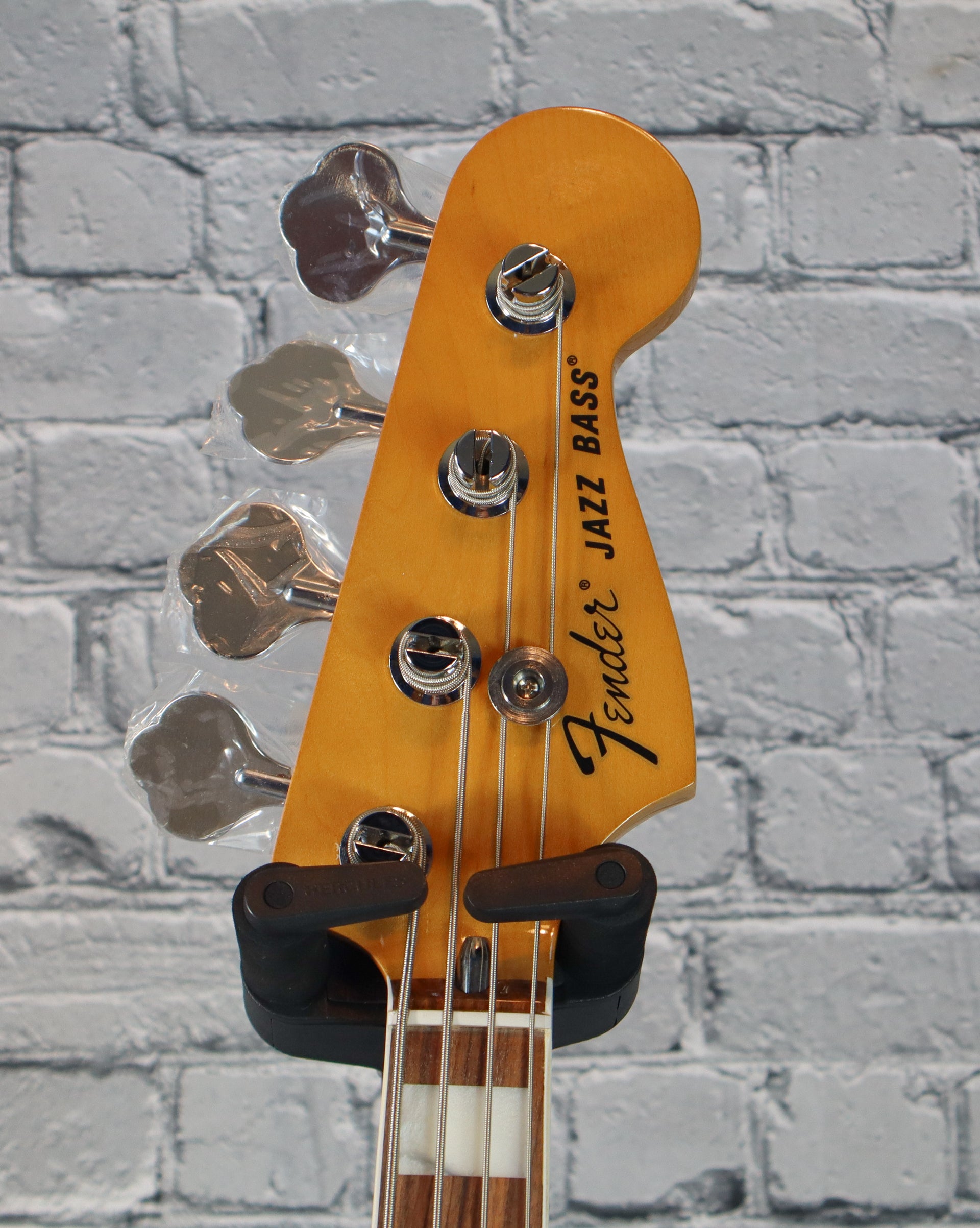 Fender Vintera 70s Jazz Bass-3 Tone Sunburst