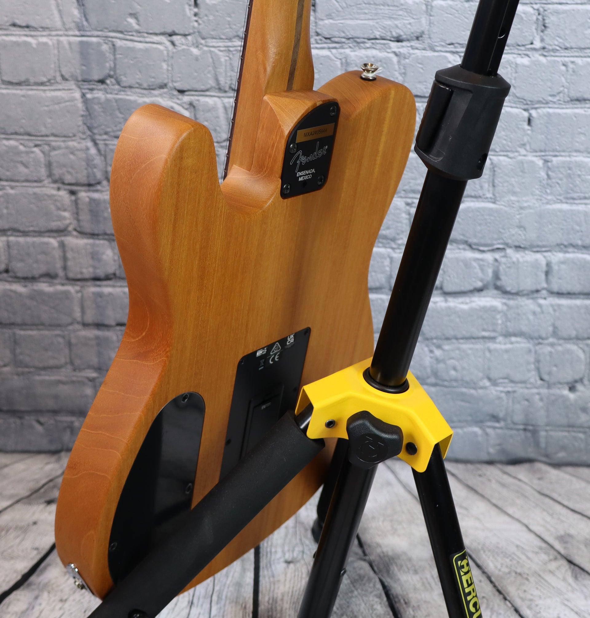 Fender Acoustasonic Player Telecaster-Shadow Burst