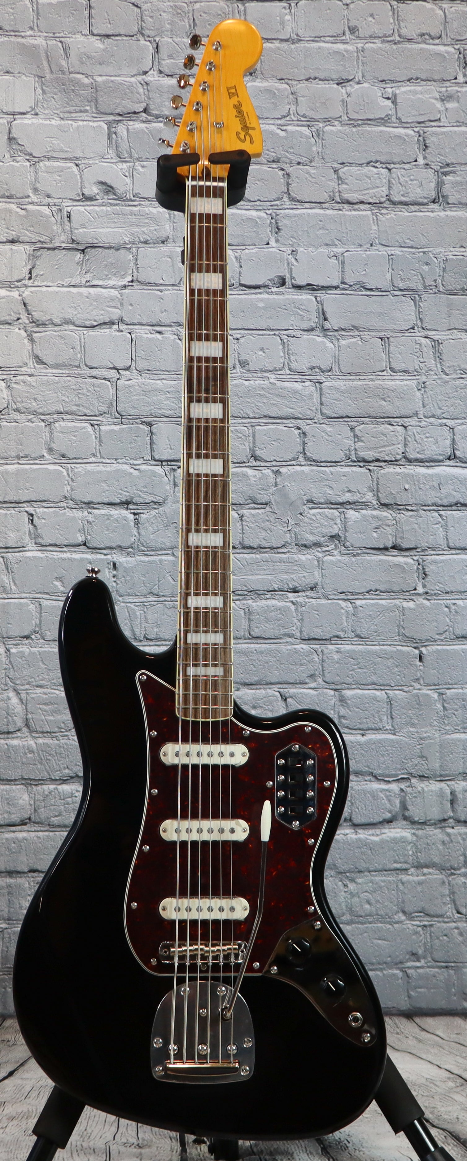 Squier Classic Vibe Bass VI-Black