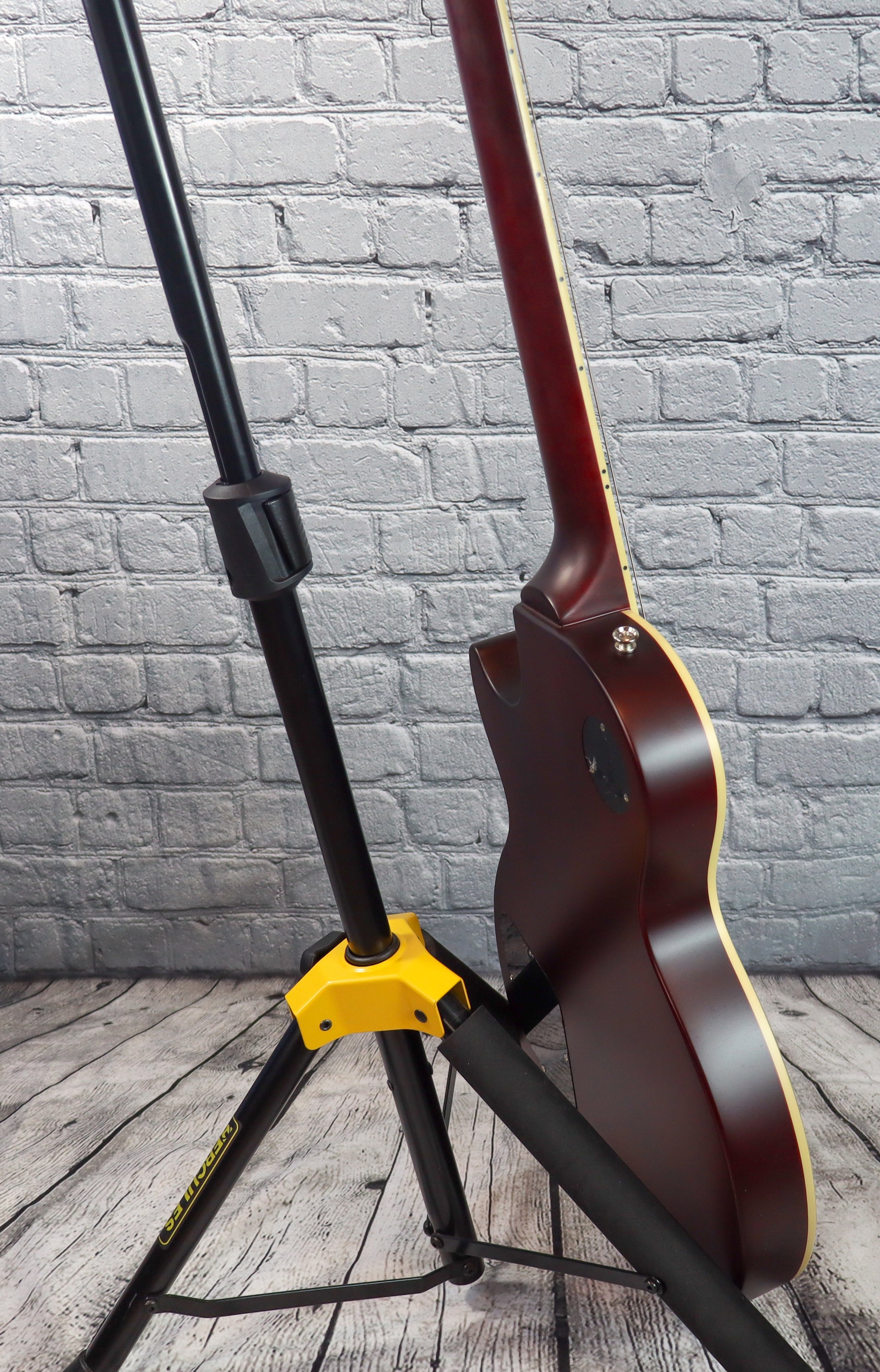 Epiphone Inspired by Gibson Custom 1959 Les Paul-Factory Burst VOS