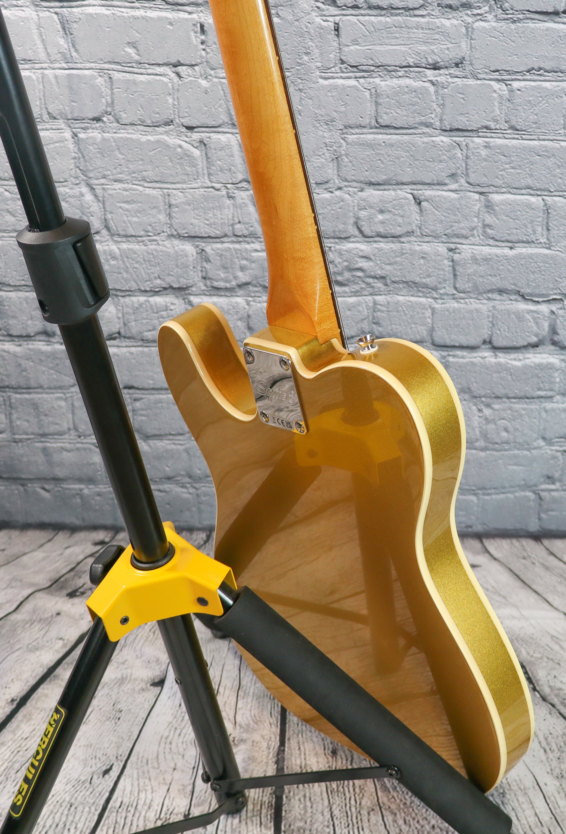 Squier Classic Vibe Telecaster Custom Bigsby SH-Aztec Gold