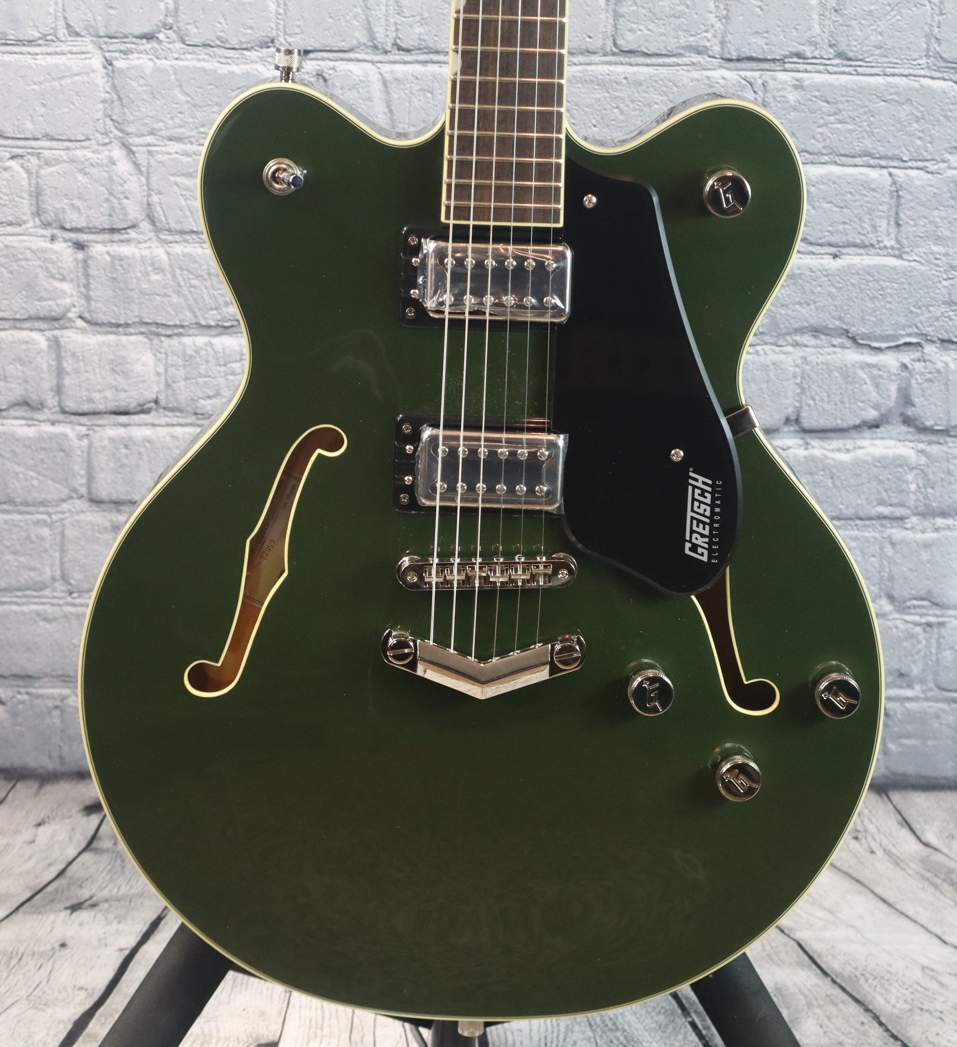 Gretsch G5622 Electromatic Center Block Double-Cut Electric Guitar - Olive