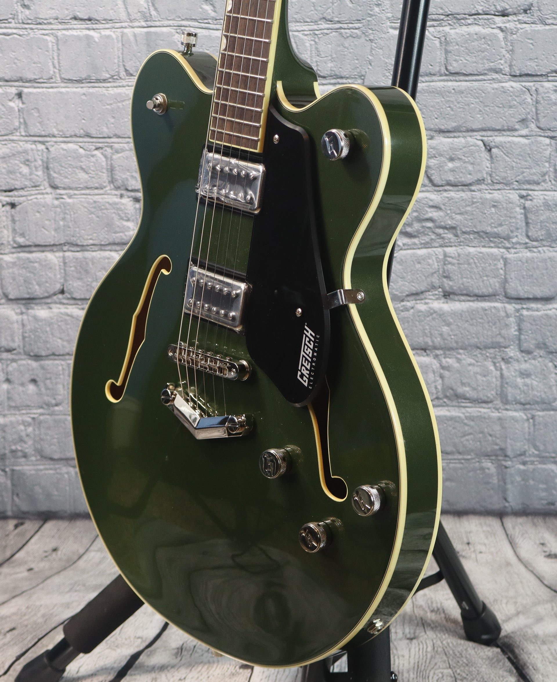 Gretsch G5622 Electromatic Center Block Double-Cut Electric Guitar - Olive