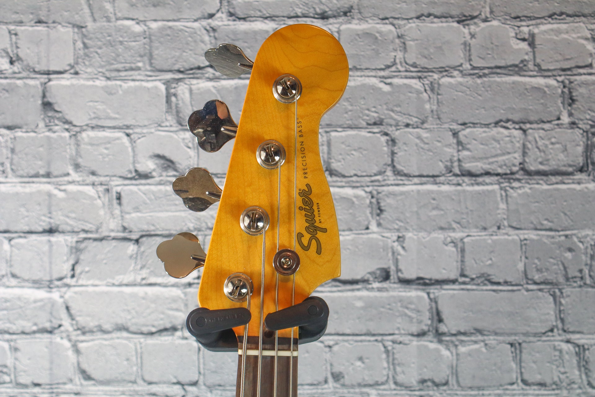 Squier Classic Vibe '60s Precision Bass - 3-Tone Sunburst