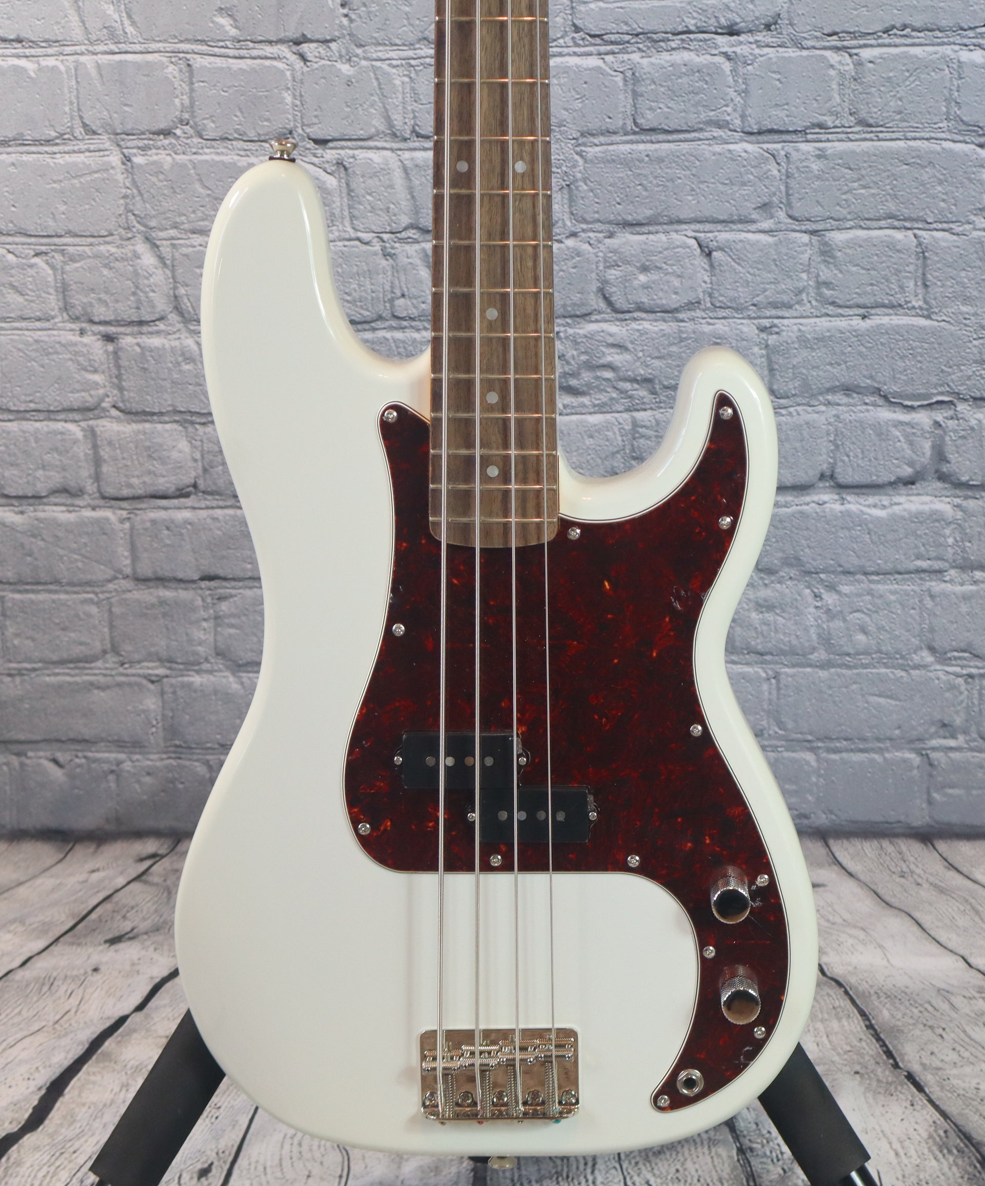 Squier Classic Vibe 60s Precision Bass-Olympic White