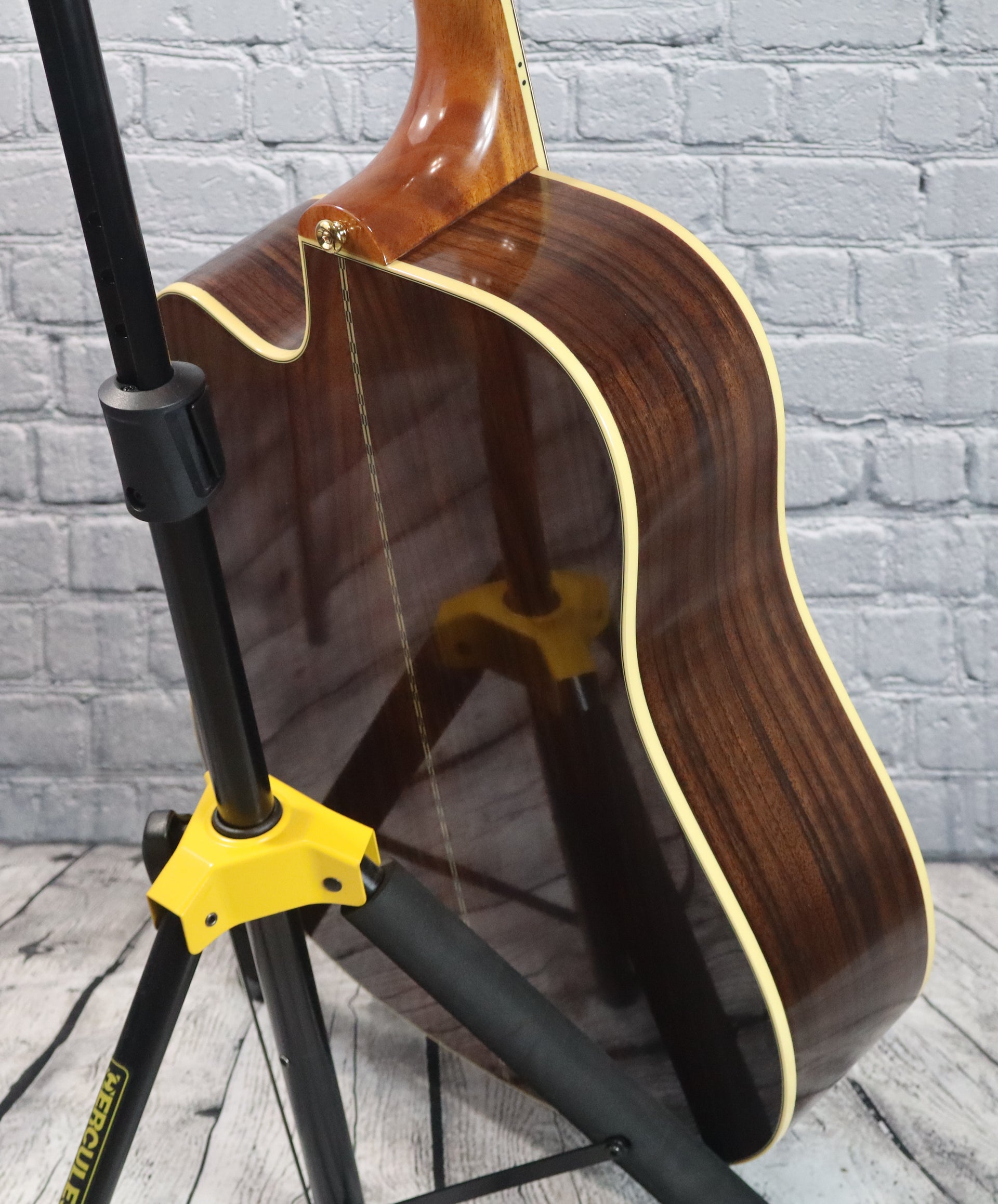Epiphone Inspired by Gibson Hummingbird EC Acoustic-Electric Guitar-Natural