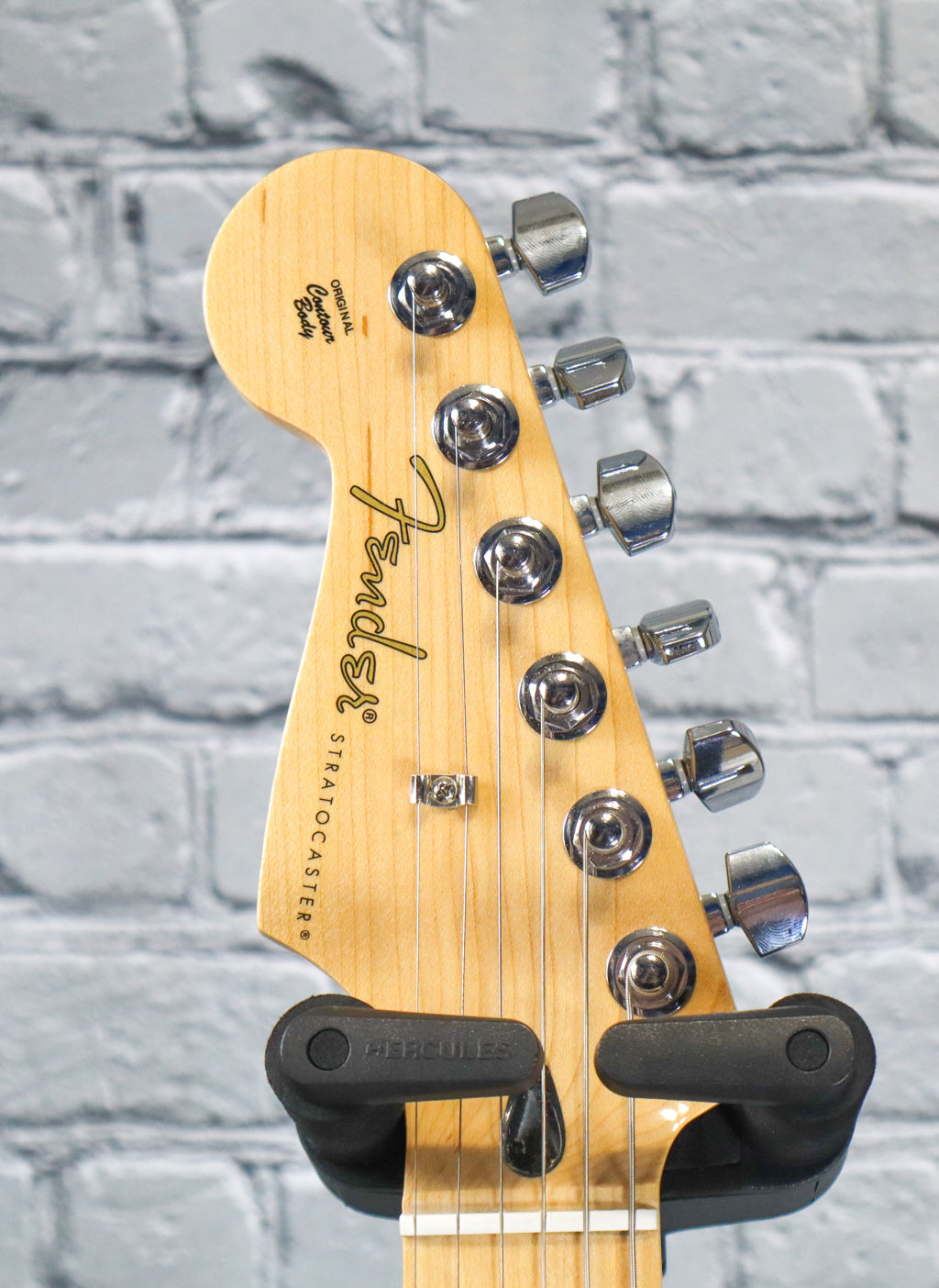 Fender Player Stratocaster Left Handed-3 Tone Sunburst