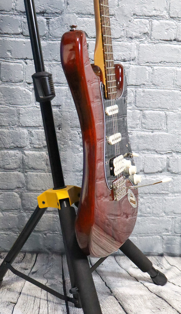 Squier Classic Vibe 70s Stratocaster HSS-Walnut