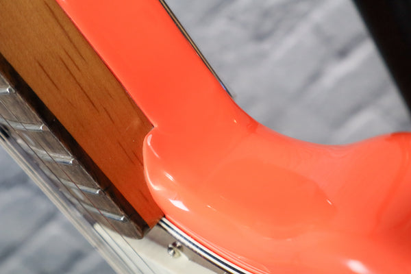 Squier Classic Vibe 60s Jazzmaster-Tahition Coral