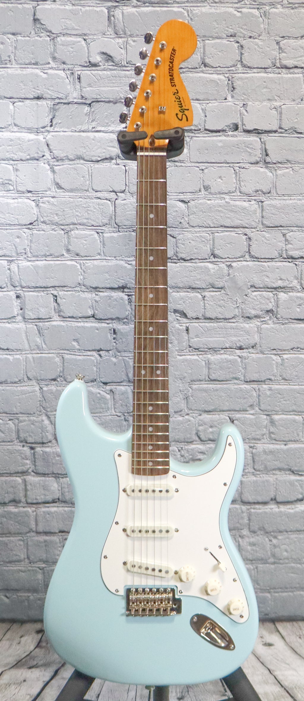Squier Classic Vibe 70s Stratocaster-Sonic Blue