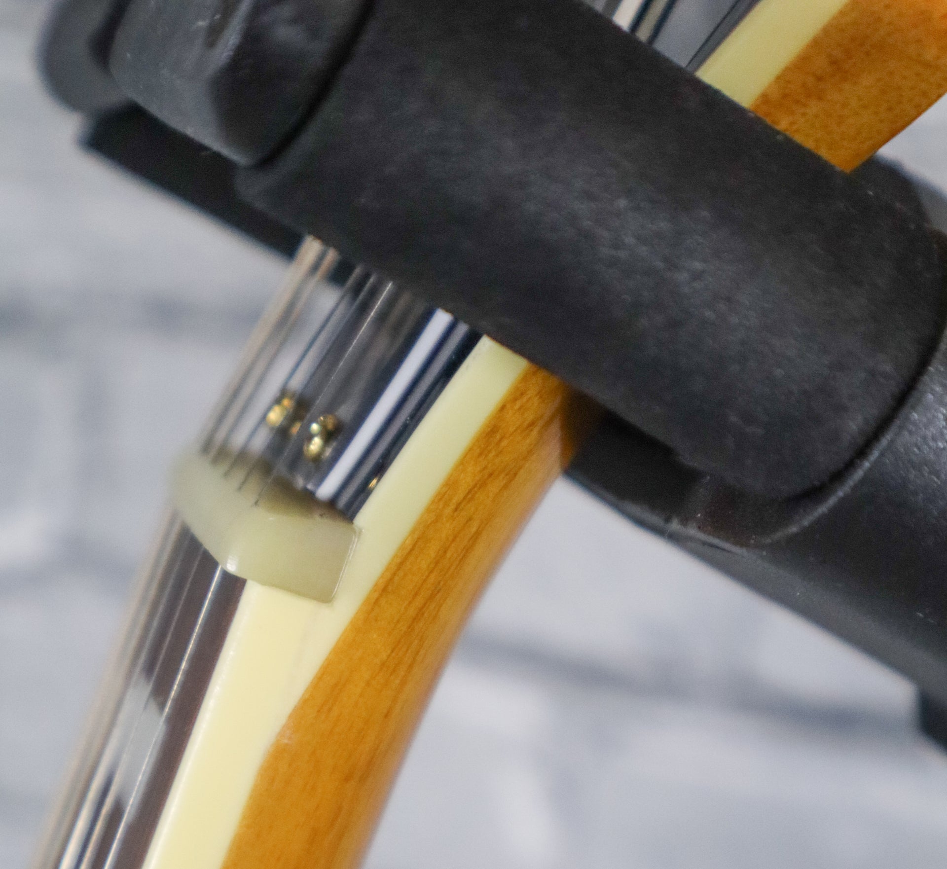 Gretsch G2522T Streamliner Center Block Double Cut Electric Guitar with Bigsby-Village Amber