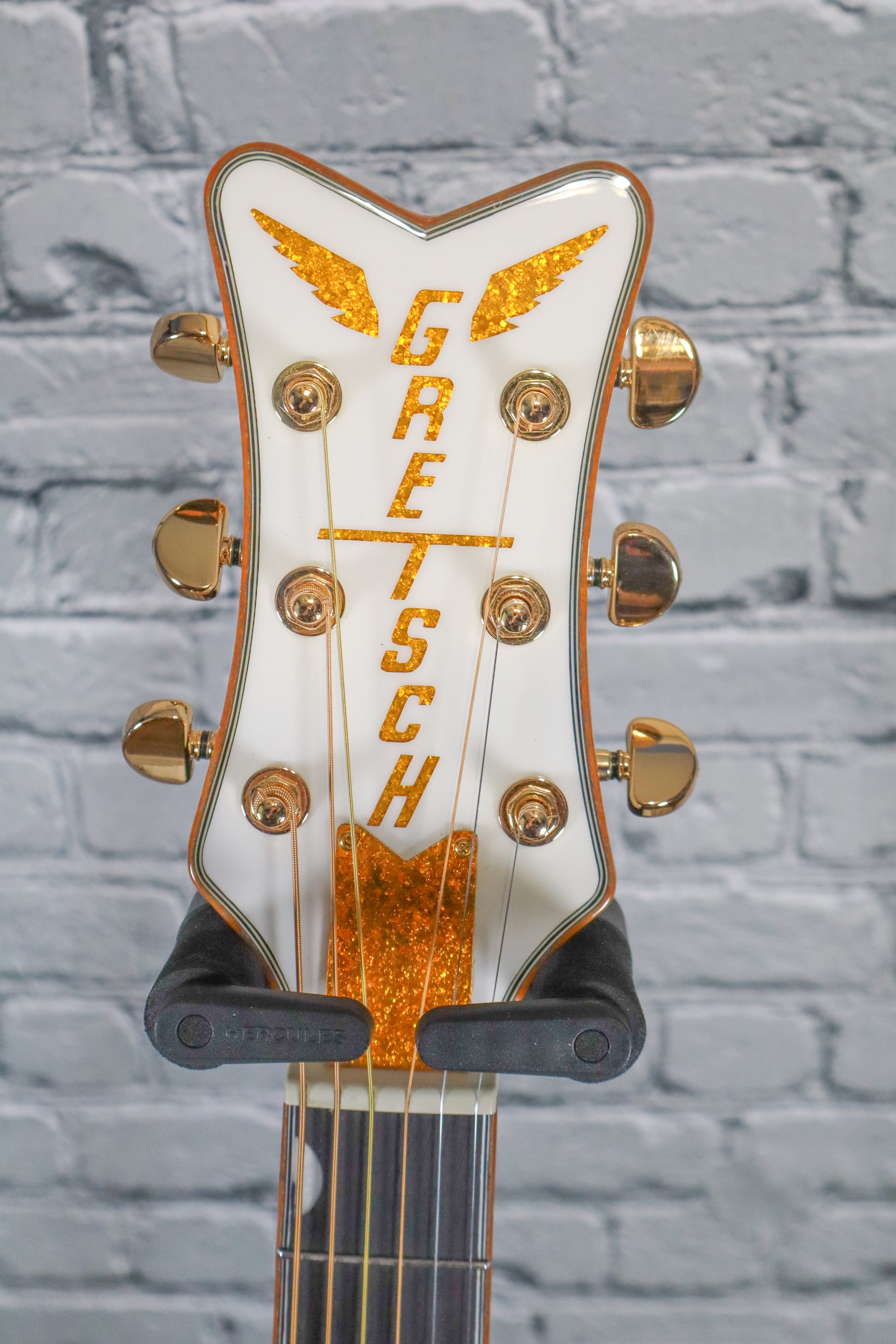 Gretsch G5021WPE Penguin Acoustic Electric Guitar-White