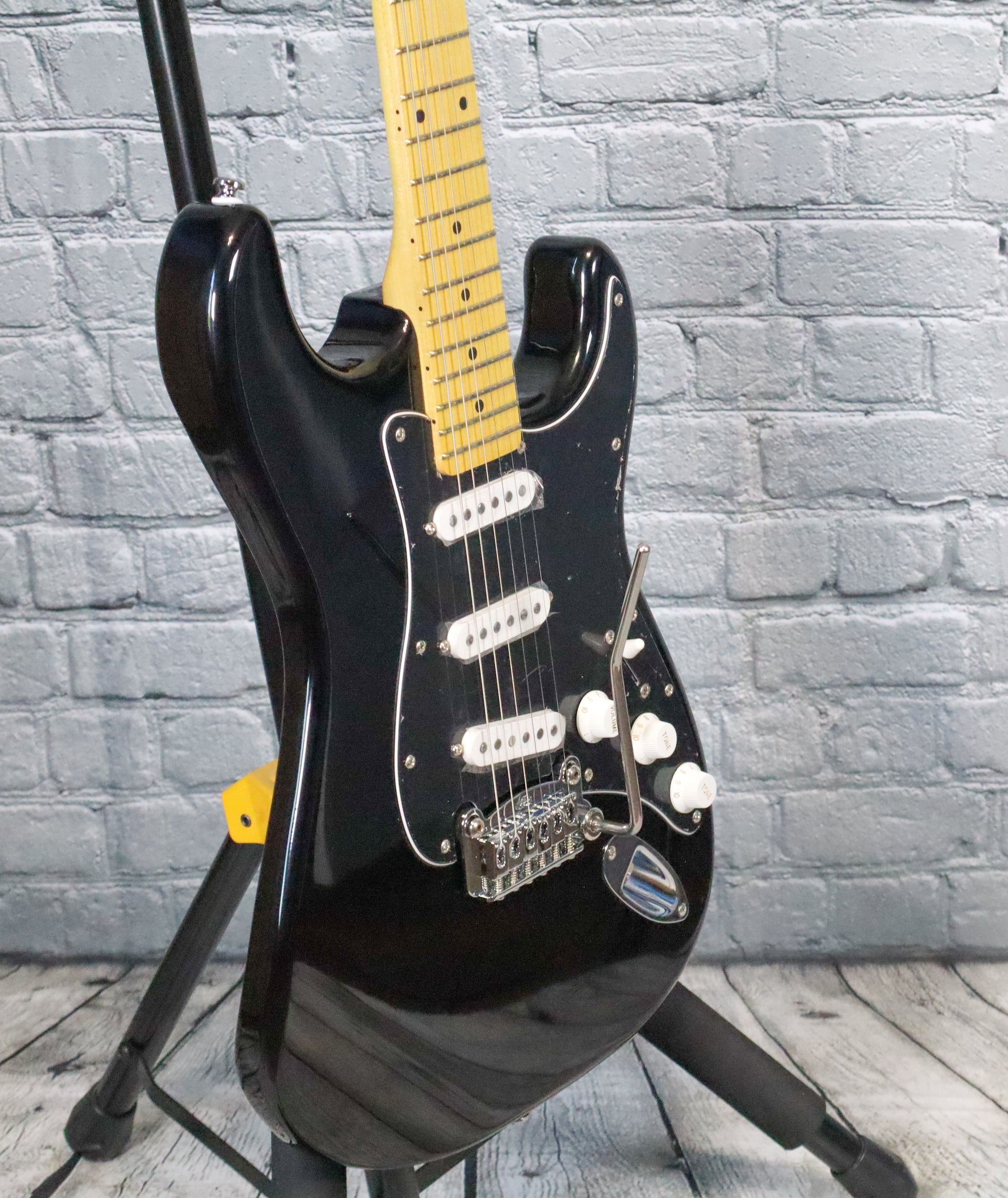 G&L Tribute Legacy Electric Guitar-Black
