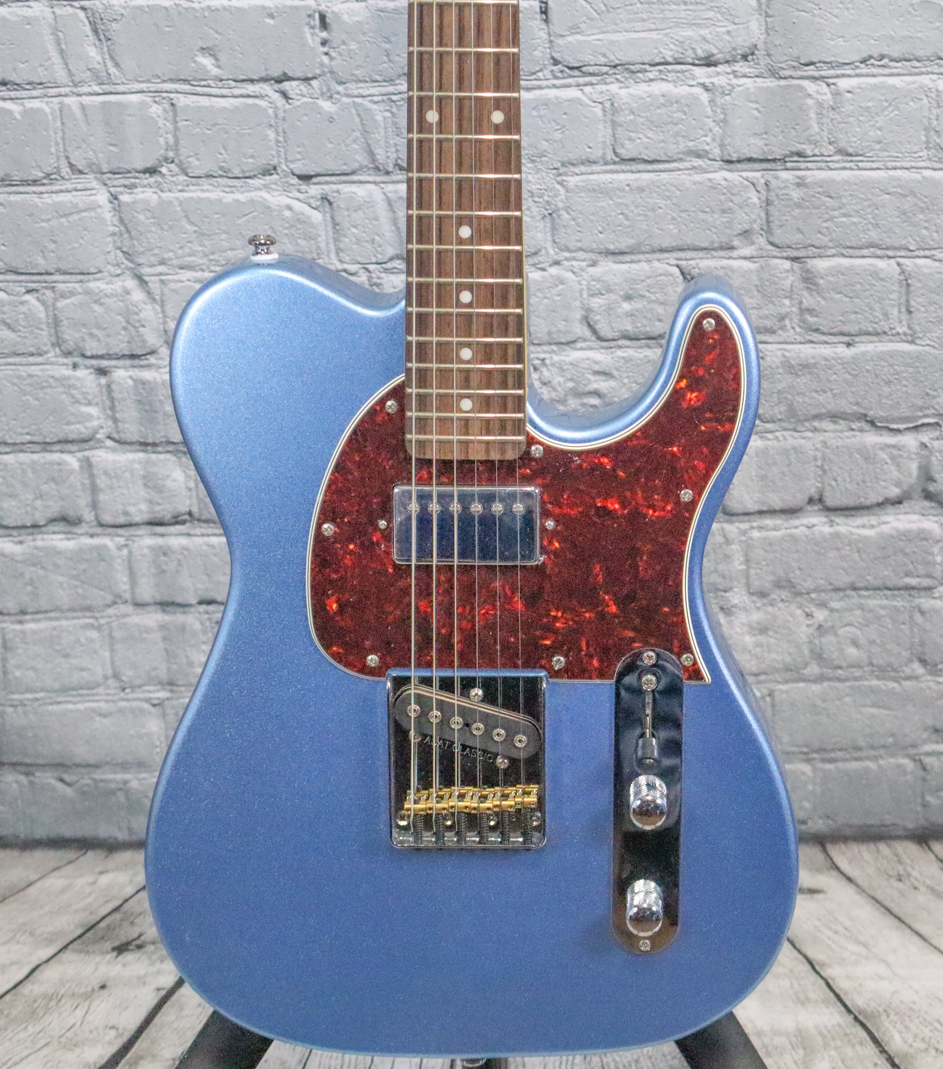G&L Tribute ASAT Classic Bluesboy Electric Guitar-Lake Placid Blue