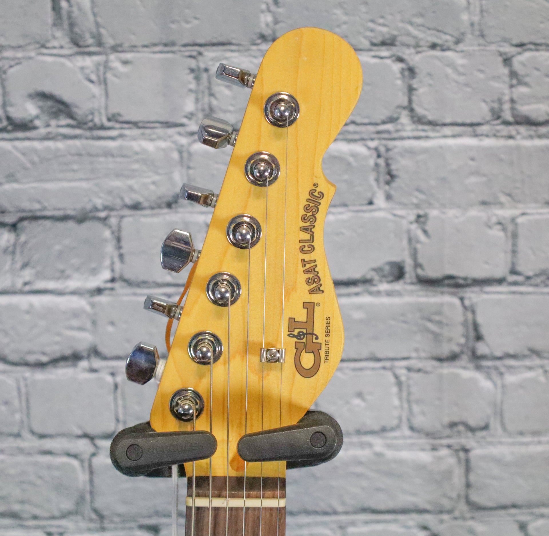 G&L Tribute ASAT Classic Bluesboy Electric Guitar-Lake Placid Blue