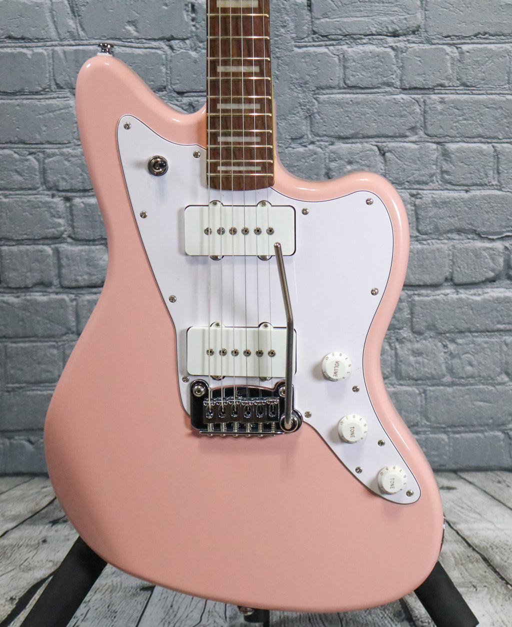 G&L Tribute Doheny Electric Guitar-Shell Pink