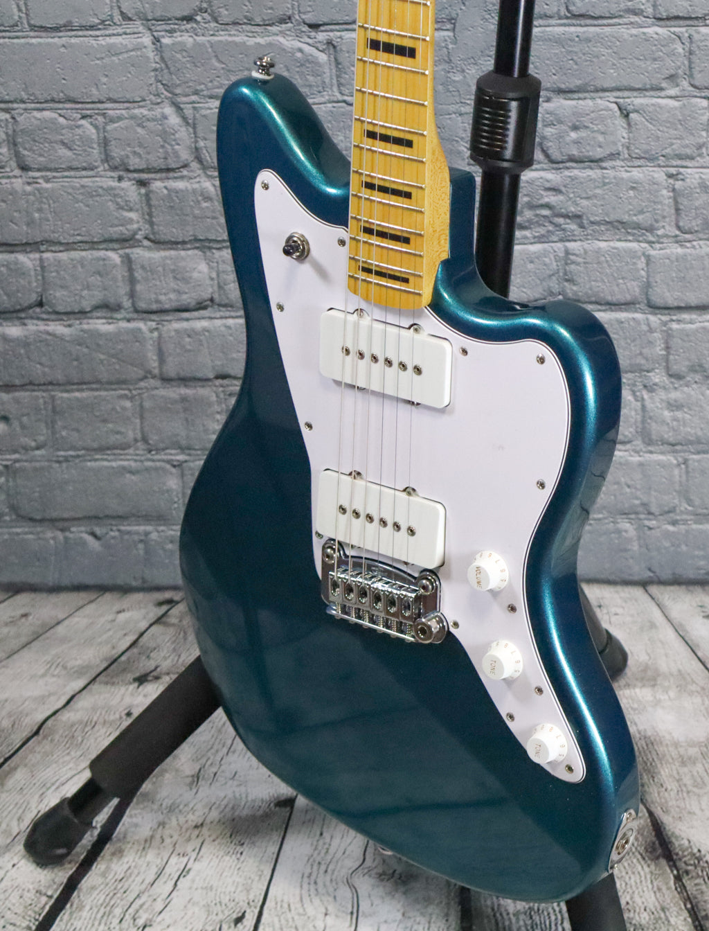 G&L Tribute Doheny Electric Guitar-Emerald Blue