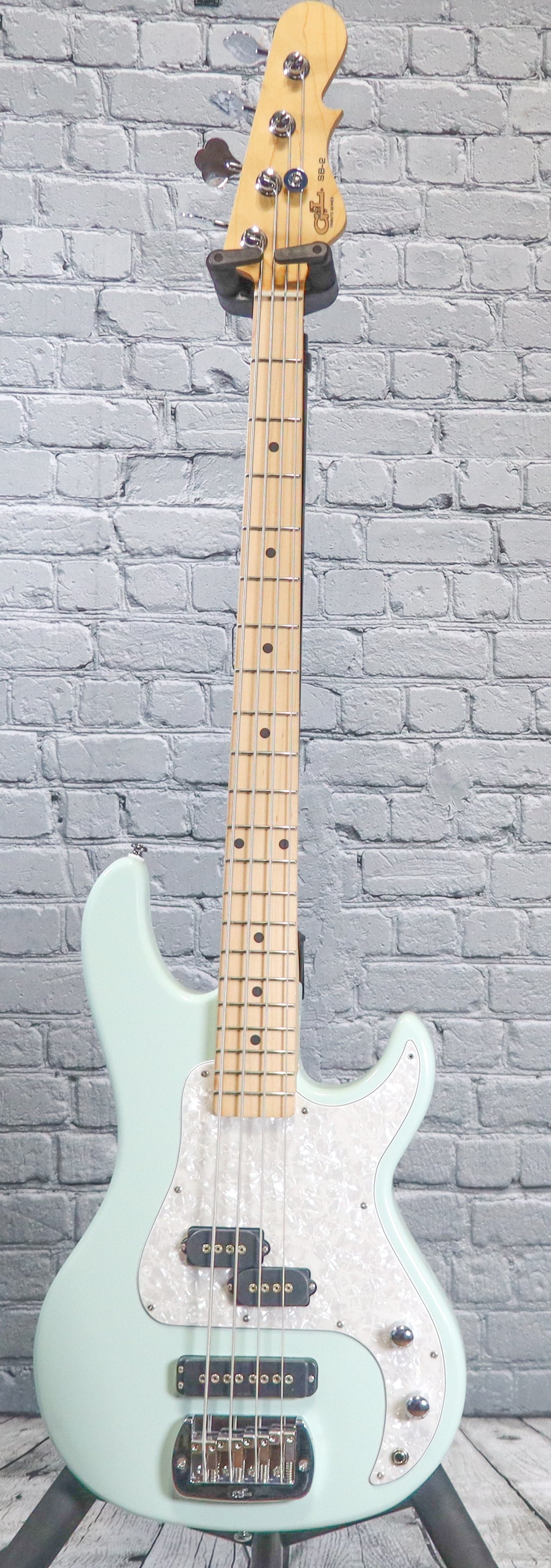 G&L Tribute SB-2 Bass Guitar-Surf Green