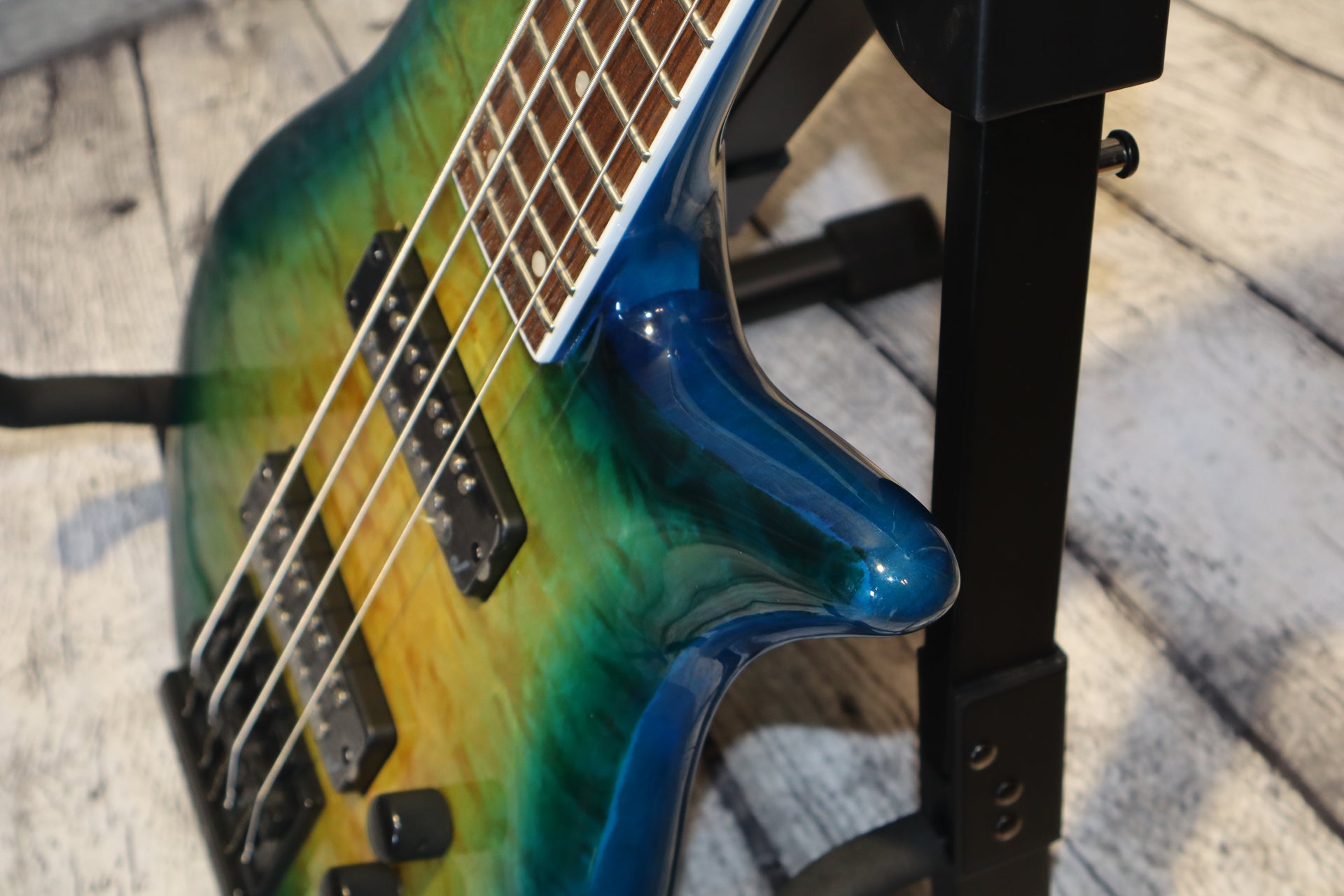 Jackson X series spectra bass SBXQ IV-amber blue burst