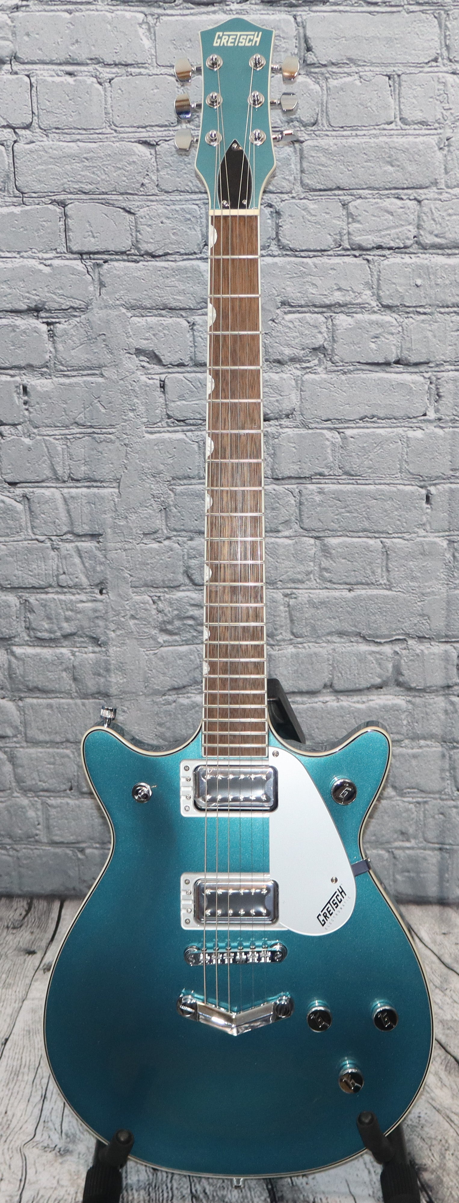 Gretsch G5222 Electromatic Double Jet BT electric guitar-ocean turquoise