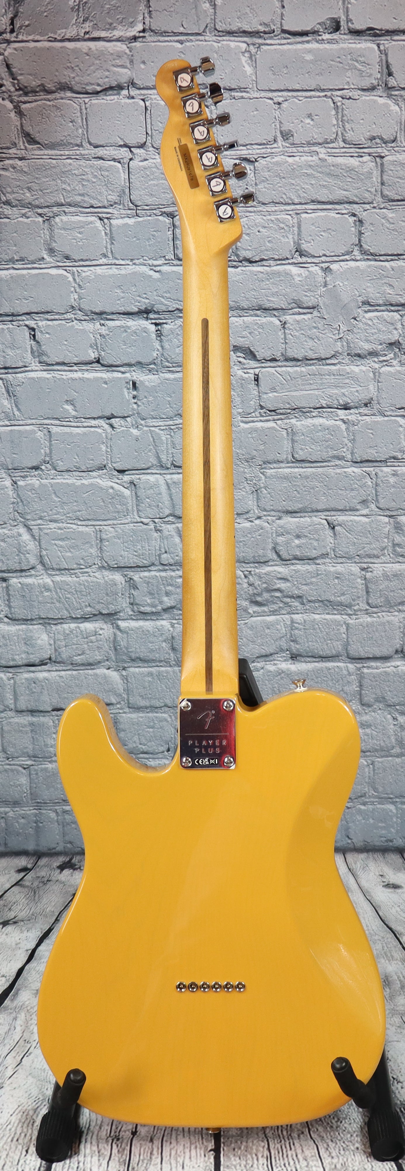 Fender Player Plus Nashville Telecaster-Butterscotch Blonde