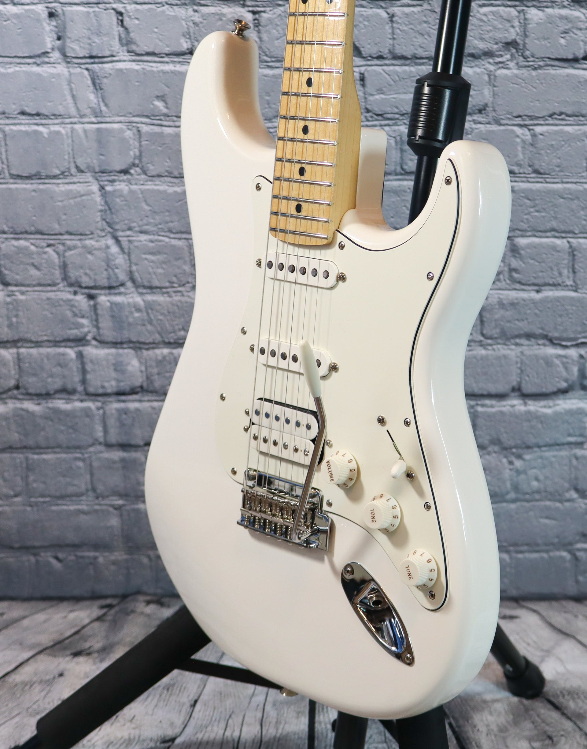 Fender Player Stratocaster HSS-Polar White