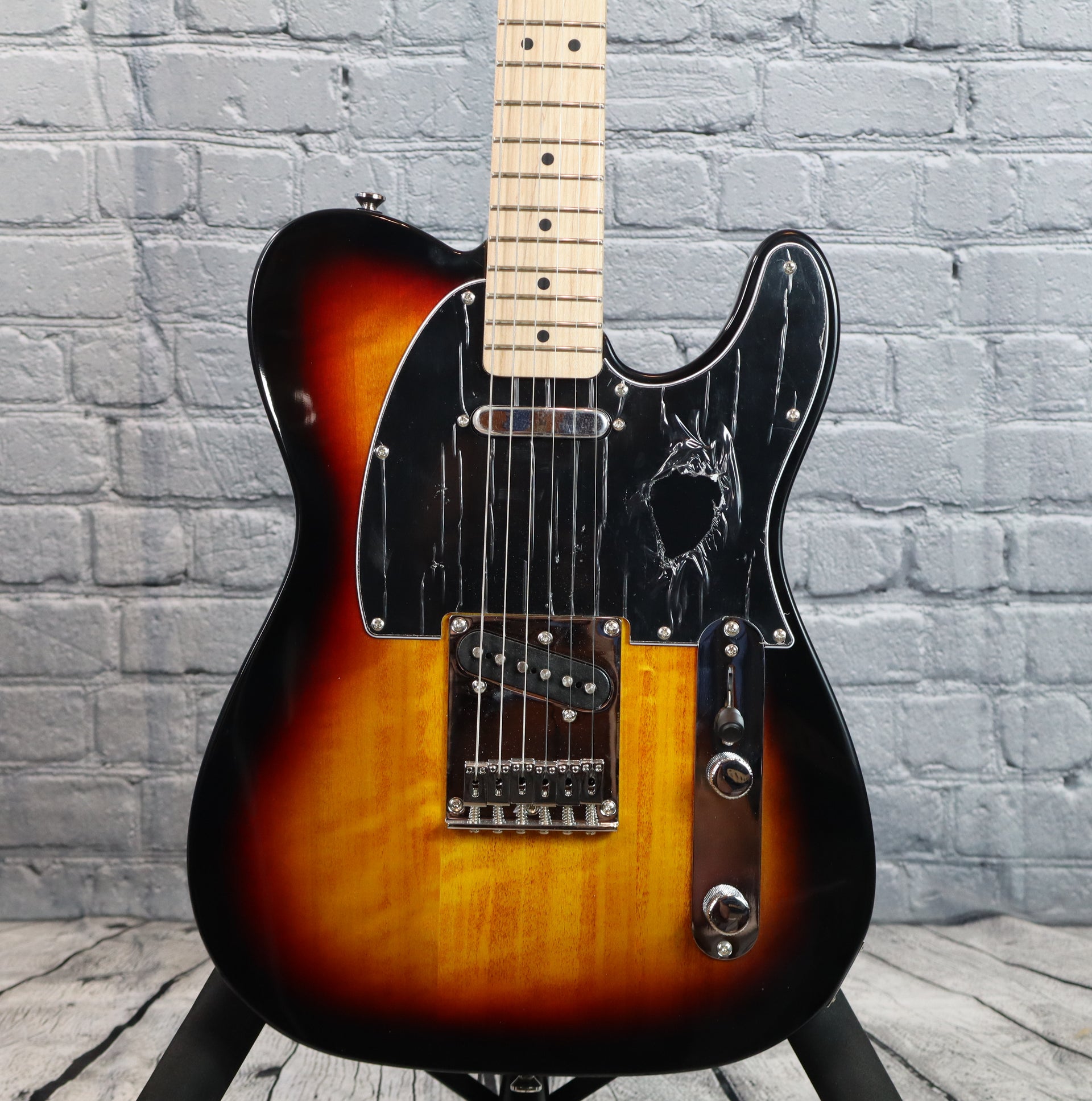 Squier Affinity Telecaster-3 Tone Sunburst