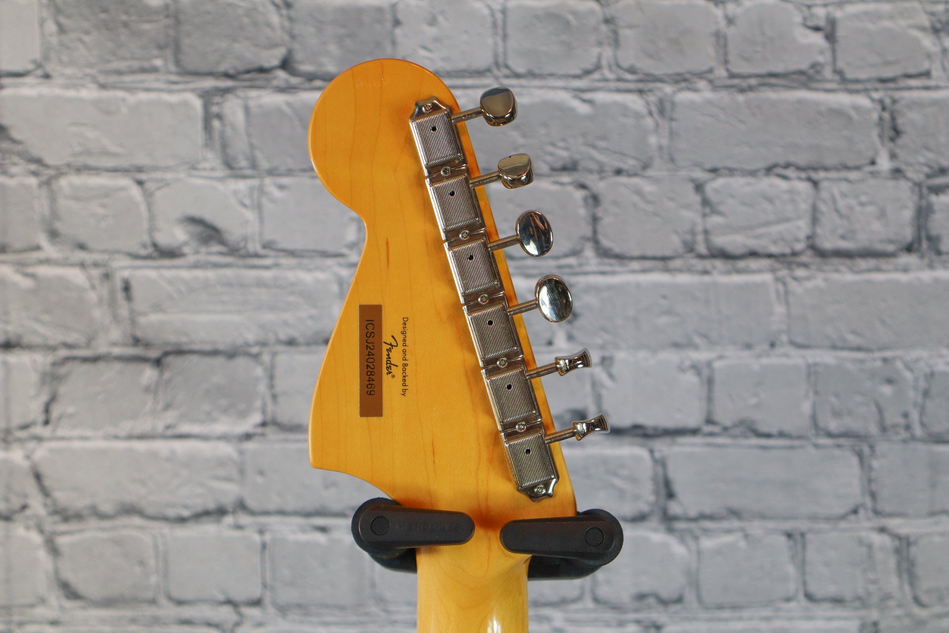 Squier Classic Vibe Bass VI-Black