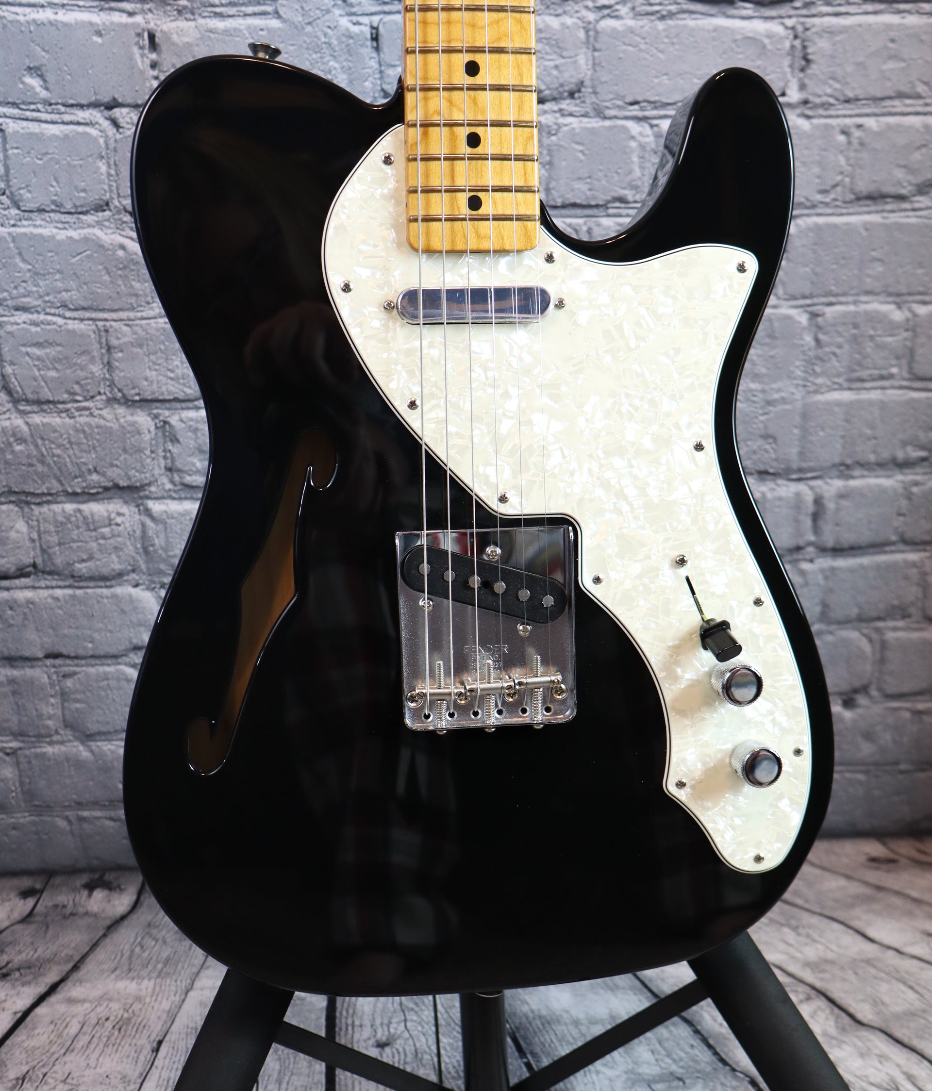 Fender Vintera II 60s Telecaster Thinline-Black