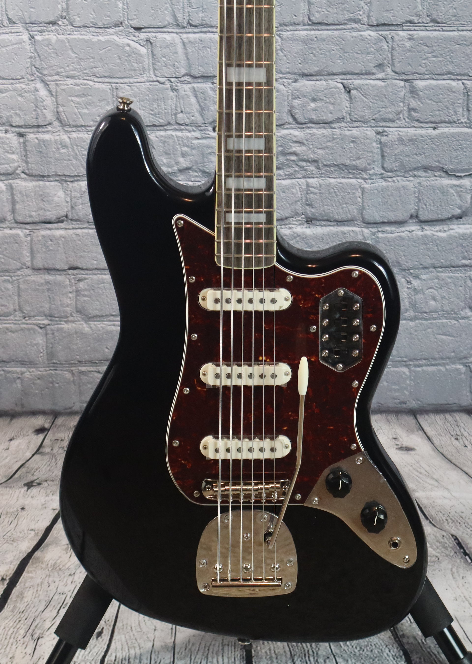 Squier Classic Vibe Bass VI-Black (5285)