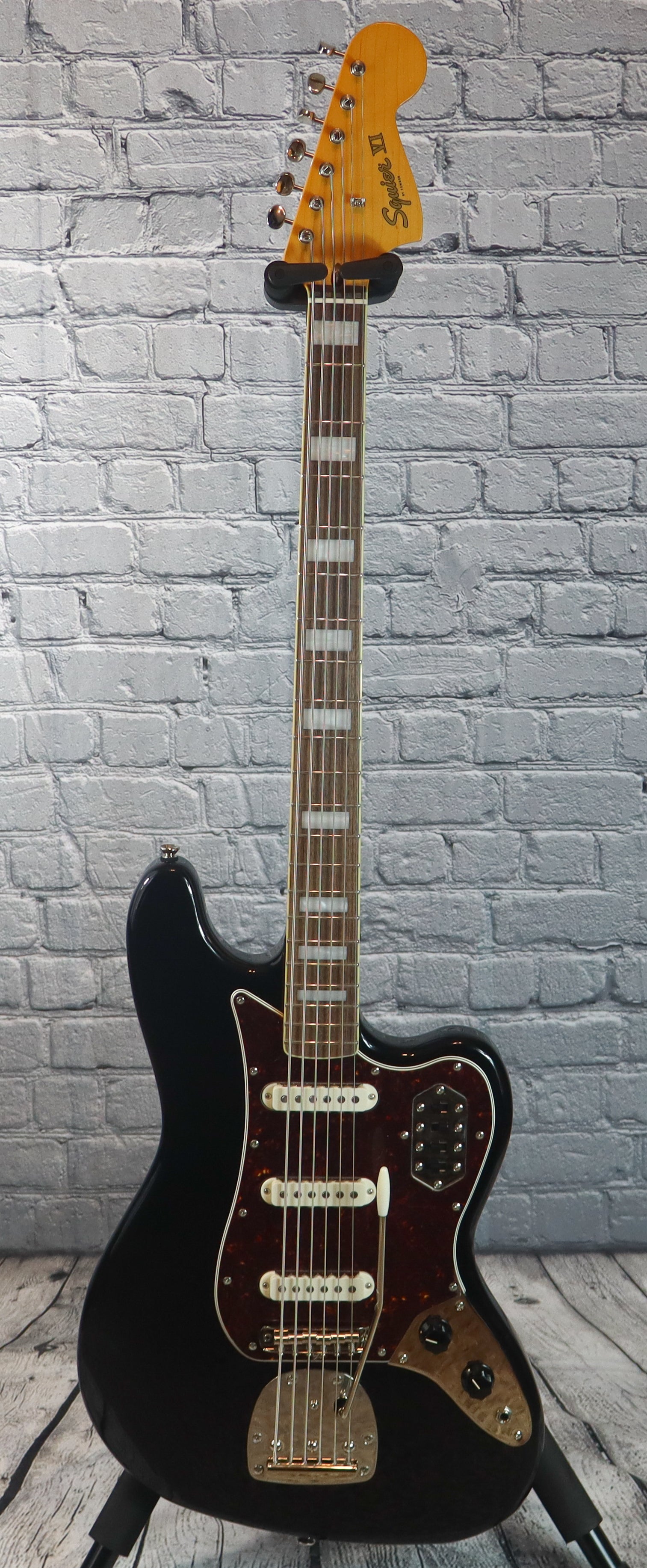 Squier Classic Vibe Bass VI-Black (1599)