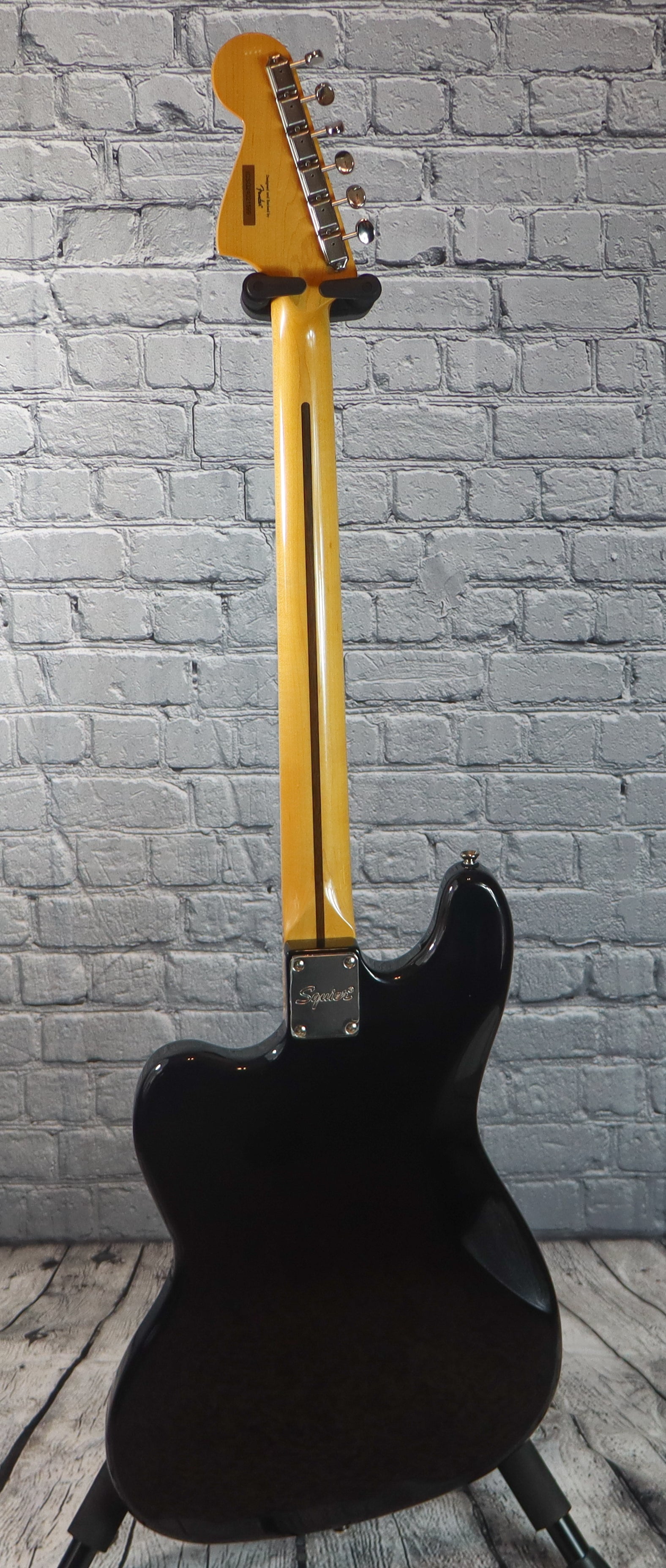 Squier Classic Vibe Bass VI-Black (1599)